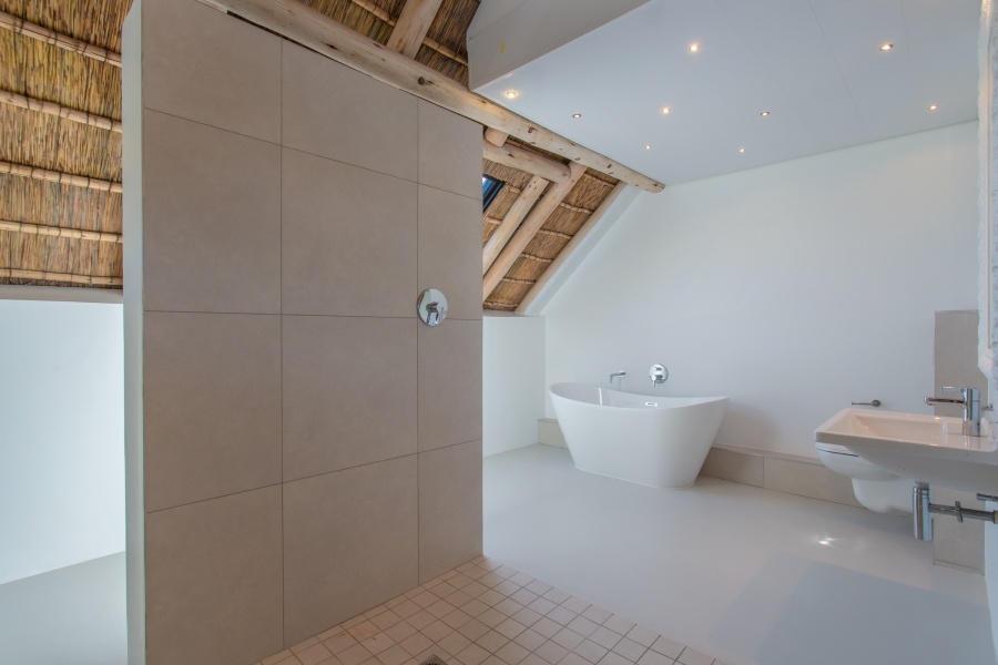 5 Bedroom Property for Sale in Pearl Valley at Val de Vie Western Cape